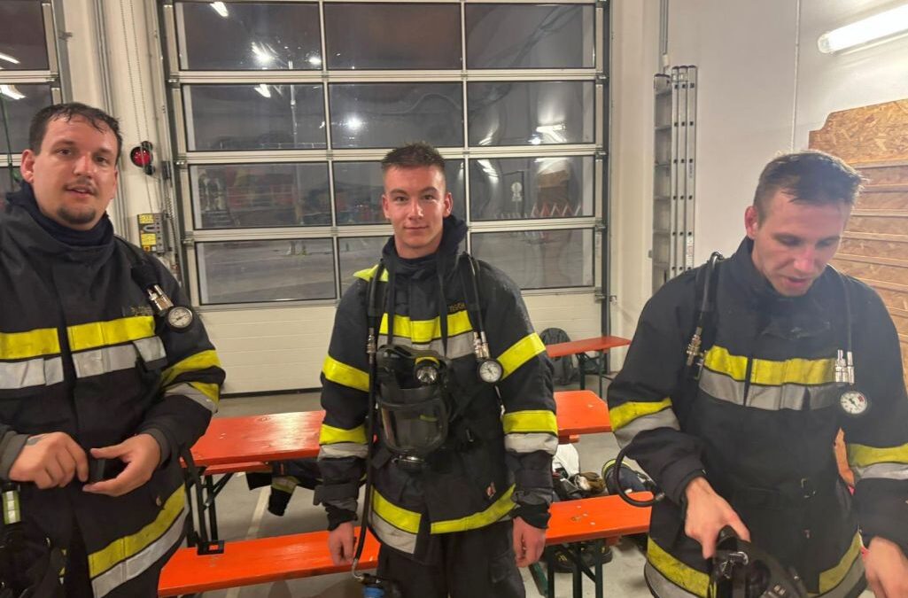 Heißausbildung für unsere Atemschutzträger im Bezirk Wr. Neustadt