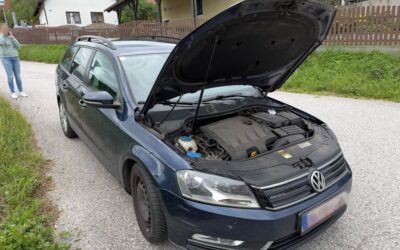 Beginnender Fahrzeugbrand bei PKW